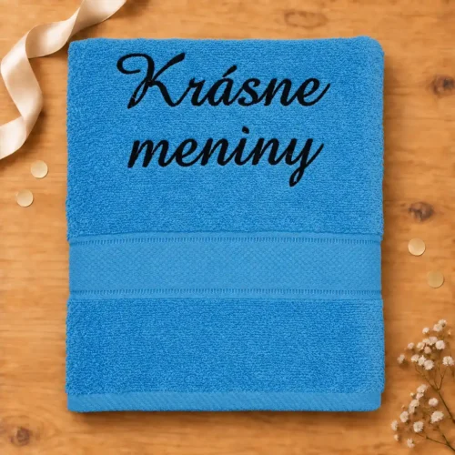 vysivana-osuska-krasne-meniny Tyrkysová vyšívaná froté osuška s čiernym kaligrafickým nápisom Krásne meniny