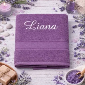 vysivana-osuska-s-menom-liana-staroruzova-lawli Staroružová vyšívaná froté osuška s bielym kaligrafickým nápisom Liana